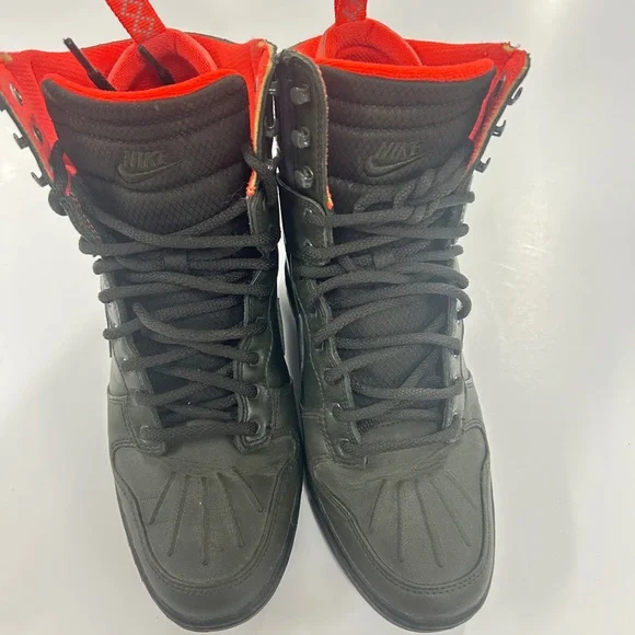 Nike Women's Wedges in Olive and Black *reflective* - Picture 3 of 6